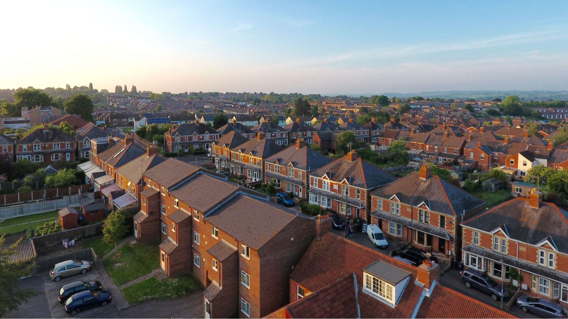 UK Property Market Overview: August 2023